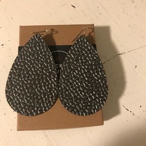 Nickel and Suede Smoky Quartz Leather Large